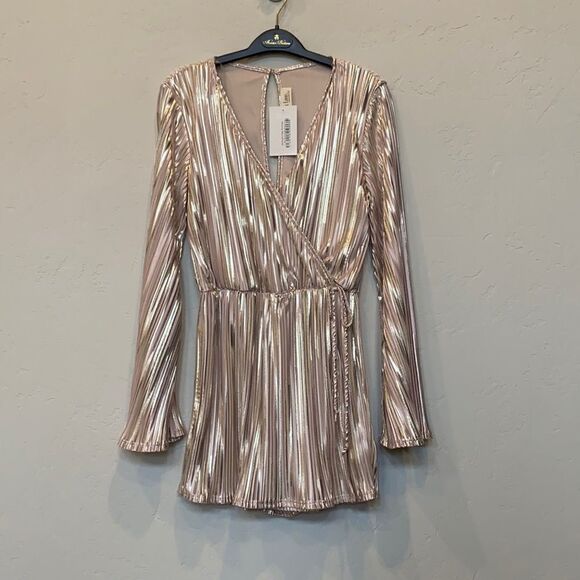 Pink Lily Midnight Kiss Romper - Picture 1 of 6